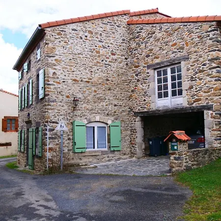 Casa vacanze Maison Les Sauvages 8-10 Personnes Blassac