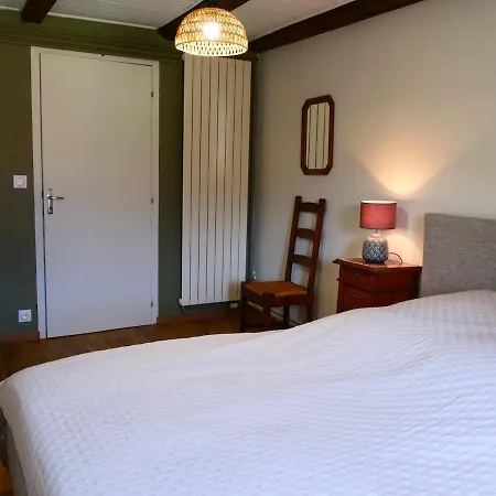 Maison Les Sauvages 8-10 Personnes * Blassac