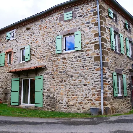 Maison Les Sauvages 8-10 Personnes Holiday home